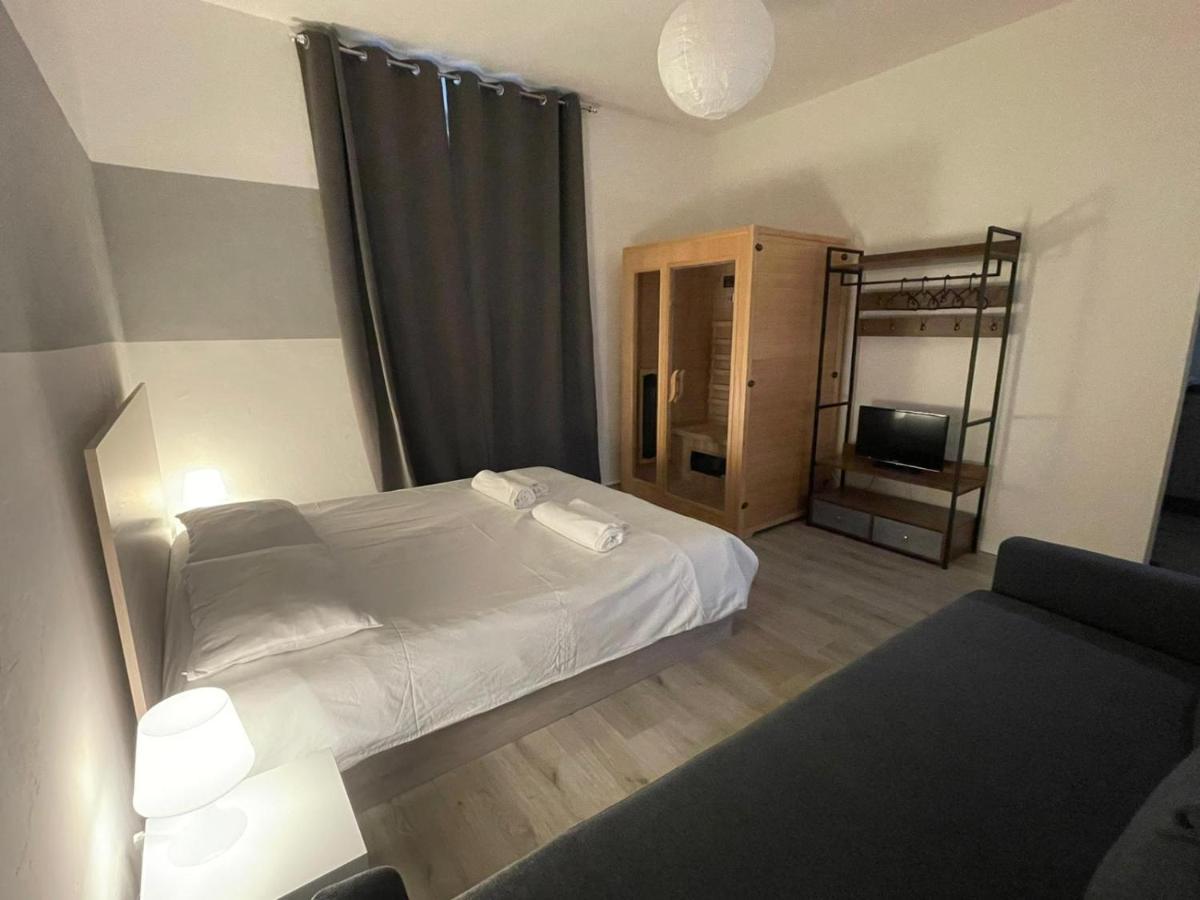 Belli 4 Apartment - Sauna - Трієст Екстер'єр фото